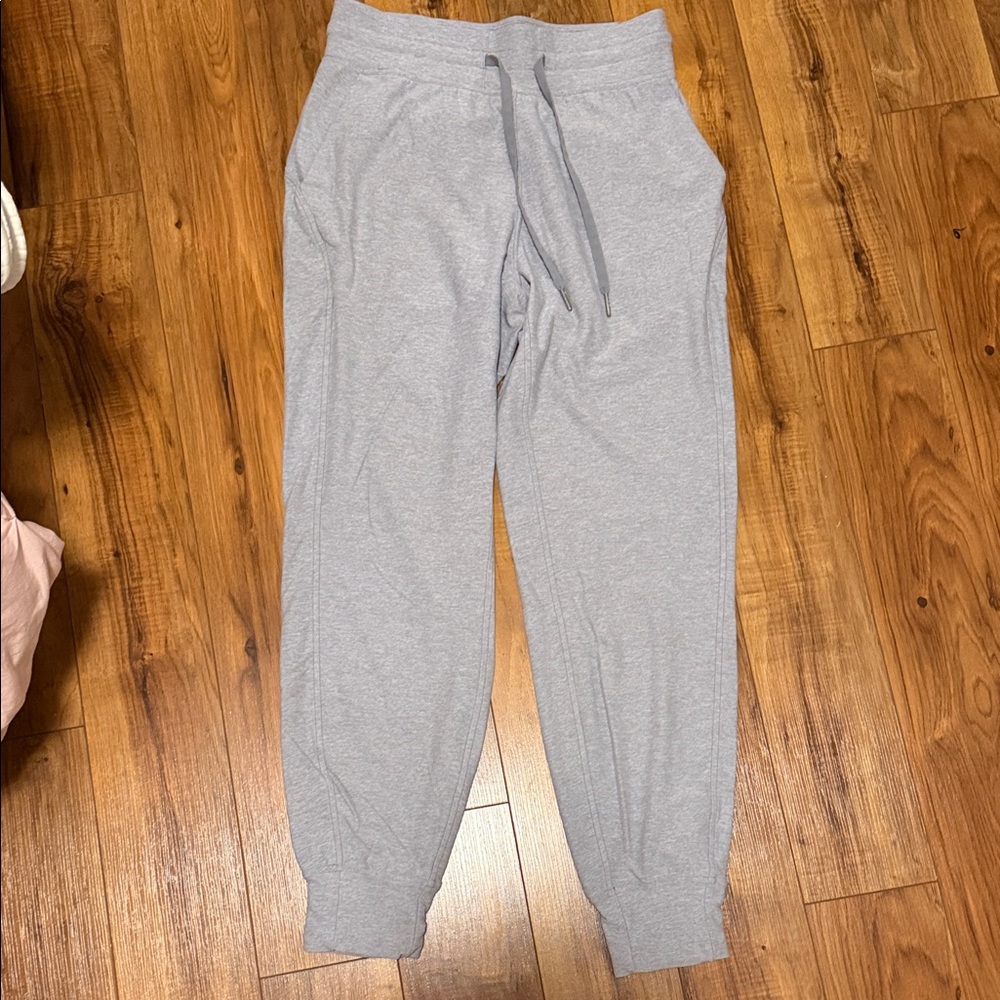 Lulu lemon Light Grey Athletic Joggers - Picture 2 of 6